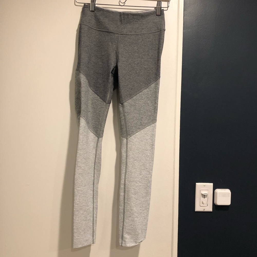 Outdoor Voices Leggings - never worn